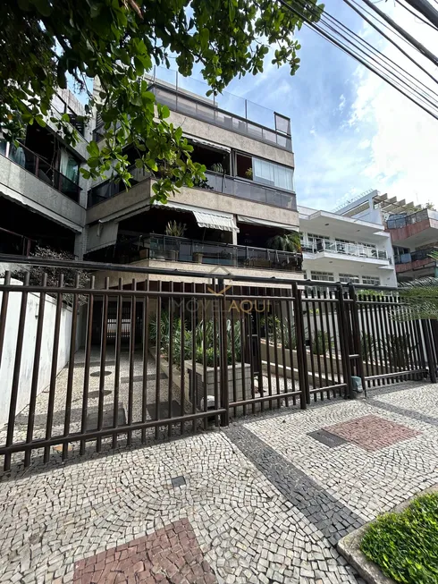 Foto 1 de Cobertura com 3 Quartos à venda, 166m² em Barra da Tijuca, Rio de Janeiro