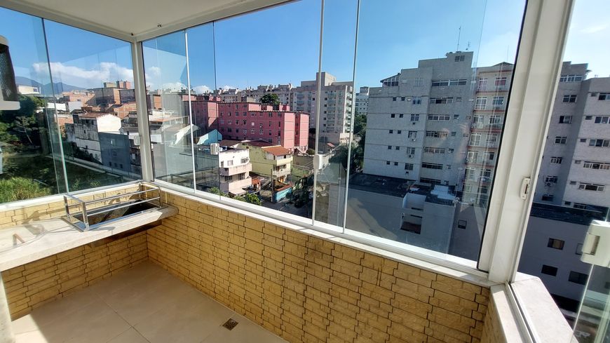 Apartamento na Rua Mapendi, 550, Taquara em Rio de Janeiro, por R$ 315.000  - Viva Real