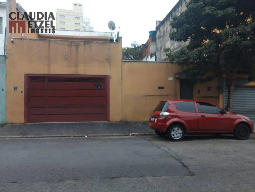 Foto 1 de Casa com 2 Quartos à venda, 252m² em Bosque da Saúde, São Paulo