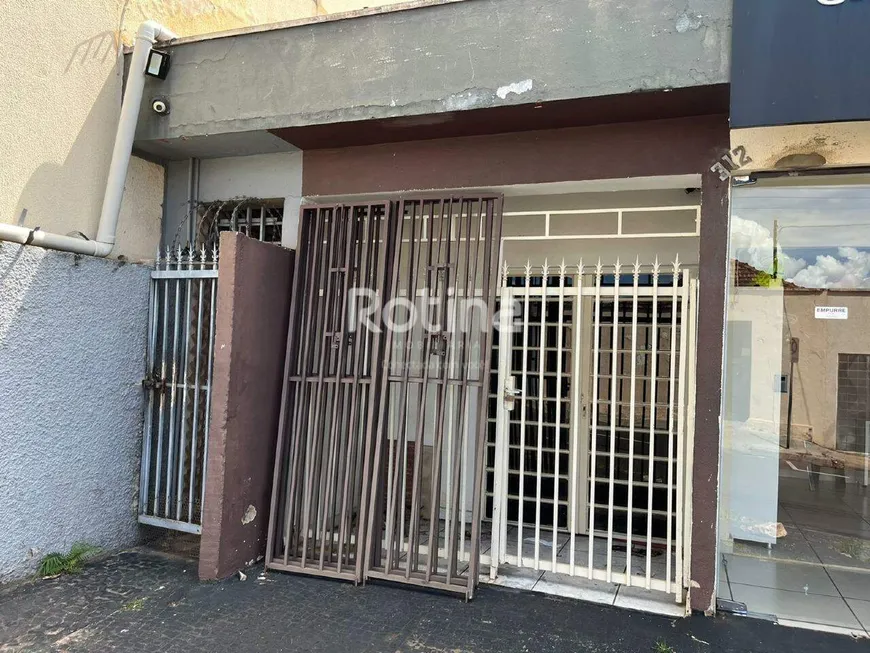 Foto 1 de Ponto Comercial para alugar, 35m² em Centro, Uberlândia