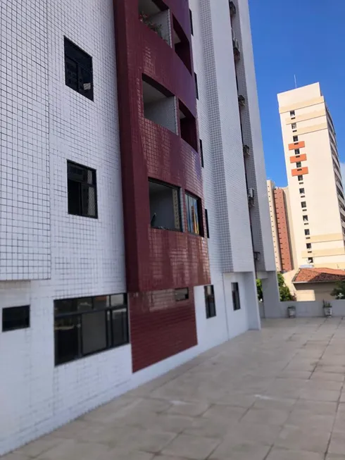 Foto 1 de Apartamento com 3 Quartos à venda, 120m² em Manaíra, João Pessoa