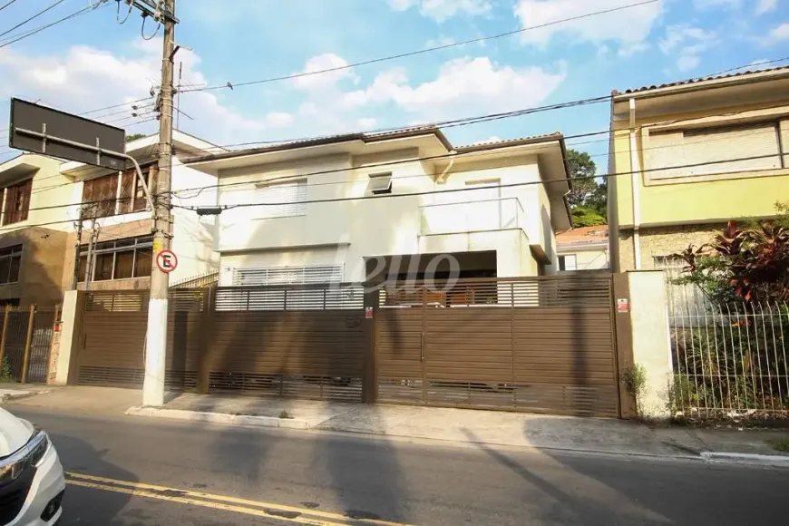 Foto 1 de Casa com 4 Quartos para alugar, 196m² em Tucuruvi, São Paulo