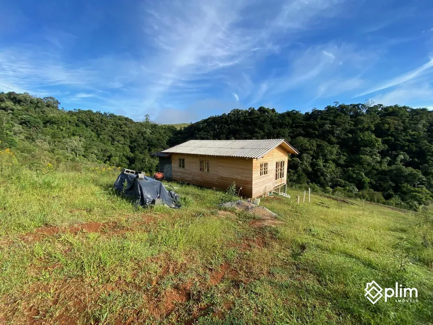 Foto 1 de Fazenda/Sítio com 2 Quartos à venda, 59m² em Centro, Bom Retiro