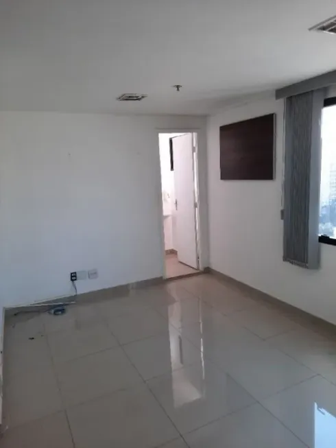 Foto 1 de Sala Comercial à venda, 33m² em Vila Gomes Cardim, São Paulo