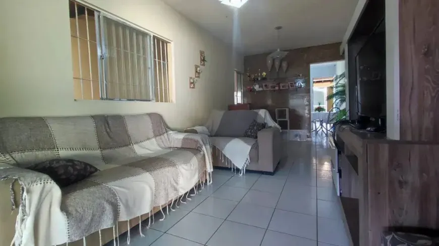 Foto 1 de Casa com 2 Quartos à venda, 80m² em Vila Canária, Salvador
