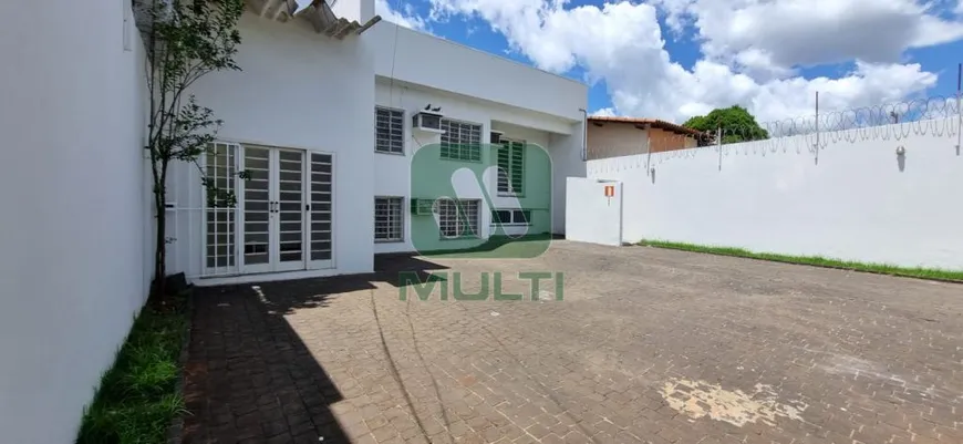 Foto 1 de Imóvel Comercial com 1 Quarto à venda, 248m² em Tubalina, Uberlândia