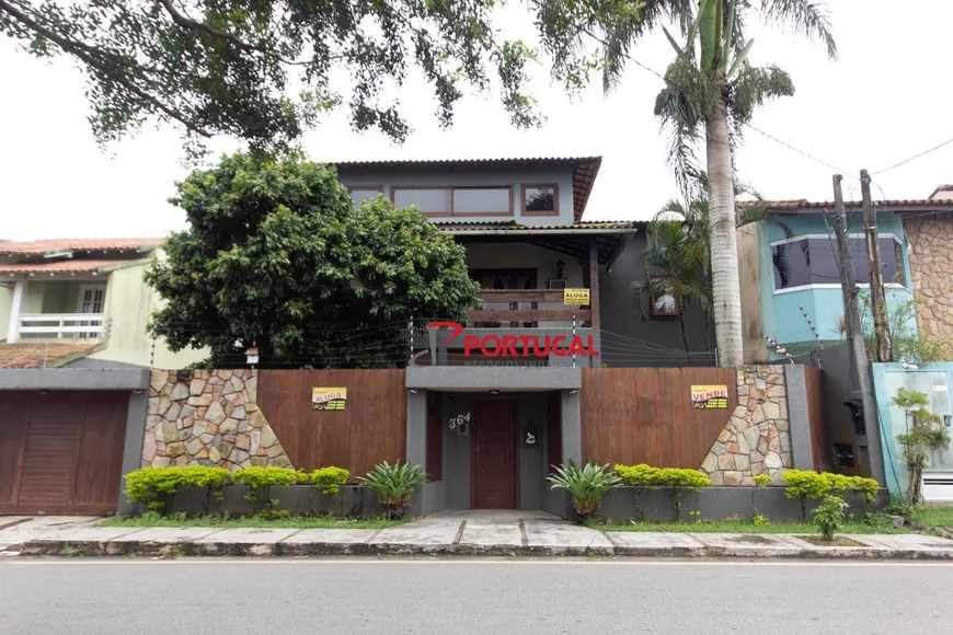 Foto 1 de Casa com 4 Quartos à venda, 300m² em São Marcos, Macaé