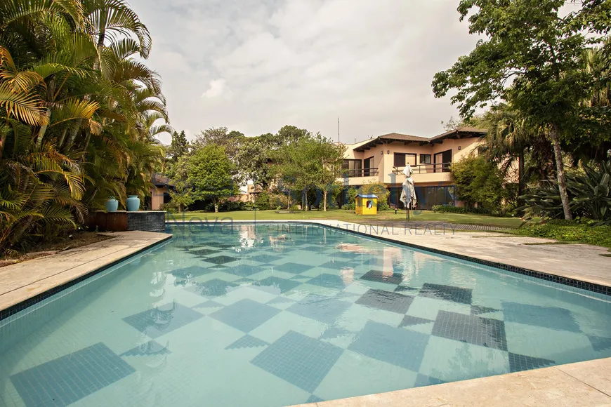 Foto 1 de Casa com 4 Quartos à venda, 969m² em Jardim Guedala, São Paulo