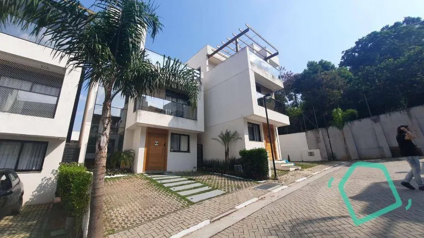 Foto 1 de Casa de Condomínio com 3 Quartos para venda ou aluguel, 146m² em Parque Rincao, Cotia