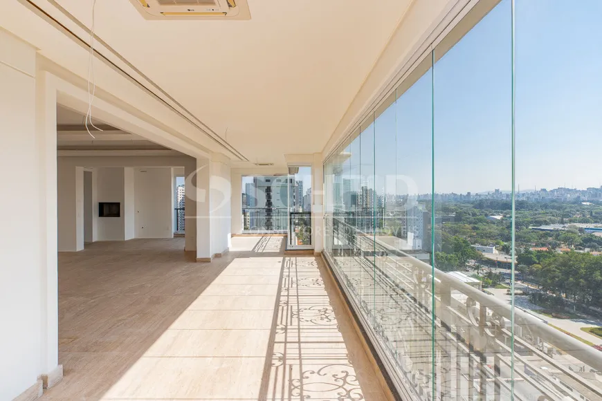 Foto 1 de Apartamento com 3 Quartos à venda, 405m² em Indianópolis, São Paulo