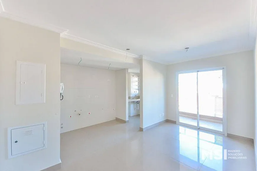 Foto 1 de Apartamento com 2 Quartos à venda, 64m² em Água Verde, Curitiba