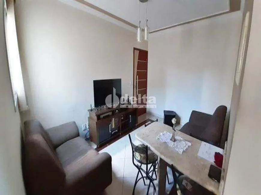 Foto 1 de Apartamento com 2 Quartos à venda, 46m² em Marta Helena, Uberlândia