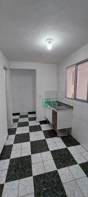 Foto 1 de Casa com 1 Quarto para alugar, 40m² em Vila Santista, São Paulo