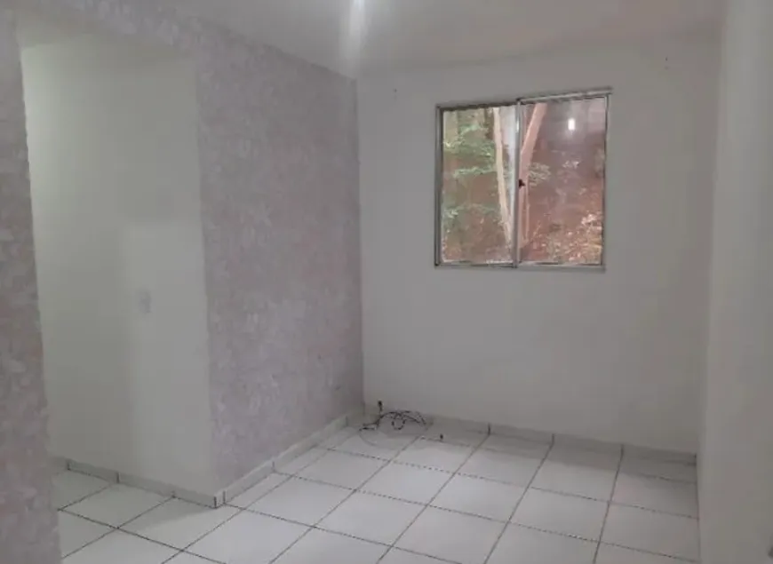 Foto 1 de Apartamento com 2 Quartos à venda, 49m² em Parque das Roseiras , Carapicuíba