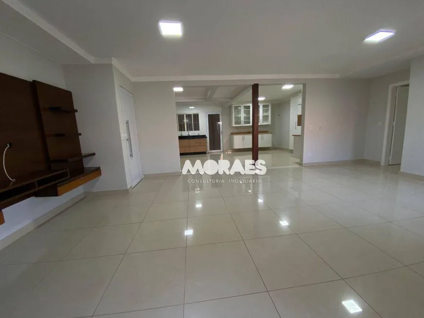 Foto 1 de Casa de Condomínio com 3 Quartos à venda, 200m² em Estoril Centreville, Bauru