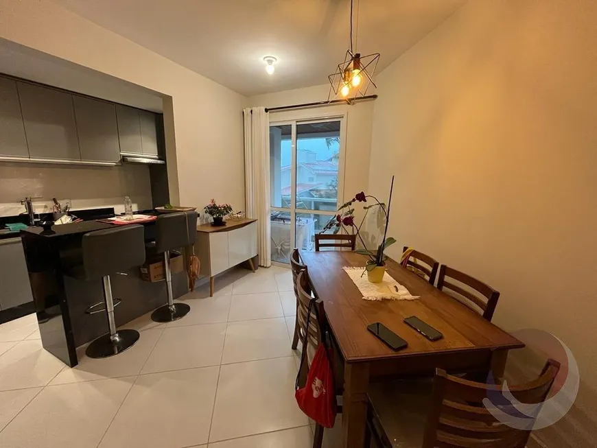Foto 1 de Apartamento com 2 Quartos à venda, 65m² em Carvoeira, Florianópolis