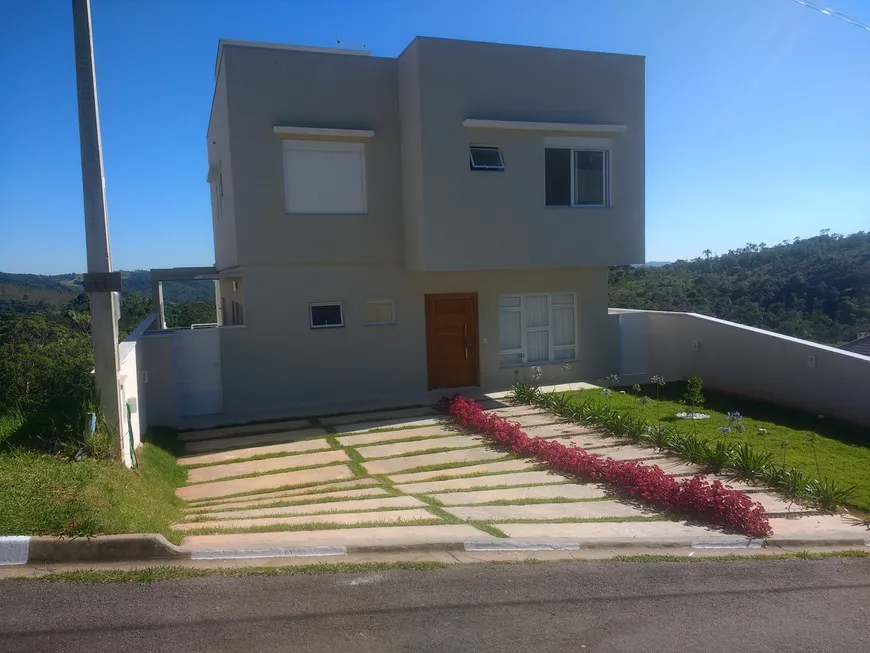 Foto 1 de Casa de Condomínio com 3 Quartos à venda, 189m² em Taipas de Pedra, São Roque