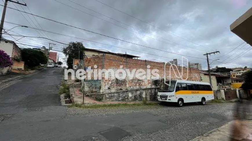 Foto 1 de Lote/Terreno à venda, 900m² em Caiçaras, Belo Horizonte