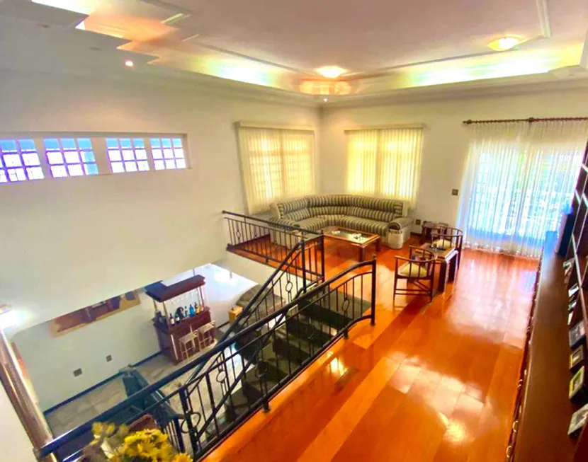 Foto 1 de Casa com 5 Quartos à venda, 352m² em Padre Eustáquio, Belo Horizonte