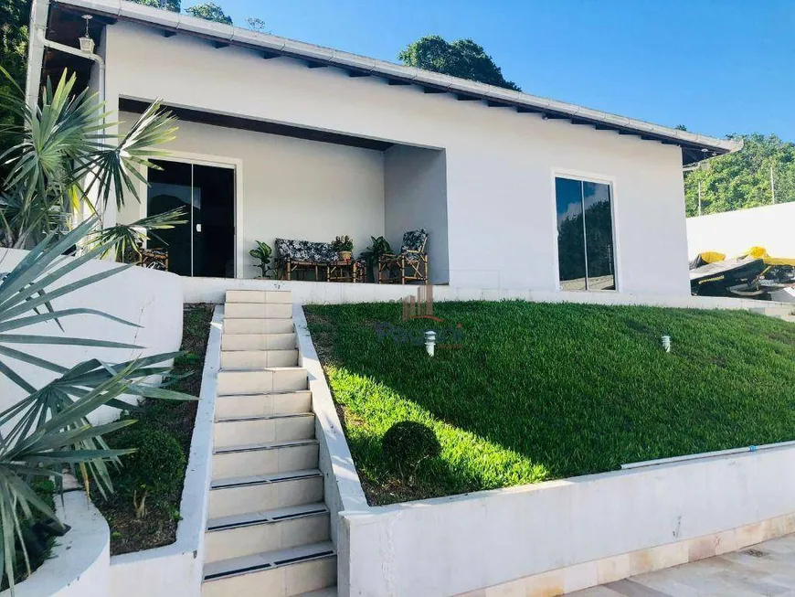 Foto 1 de Casa com 3 Quartos à venda, 145m² em Praia de Fora, Palhoça