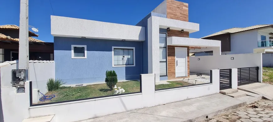 Foto 1 de Casa de Condomínio com 3 Quartos à venda, 104m² em Condominio dos Passaros, Cabo Frio