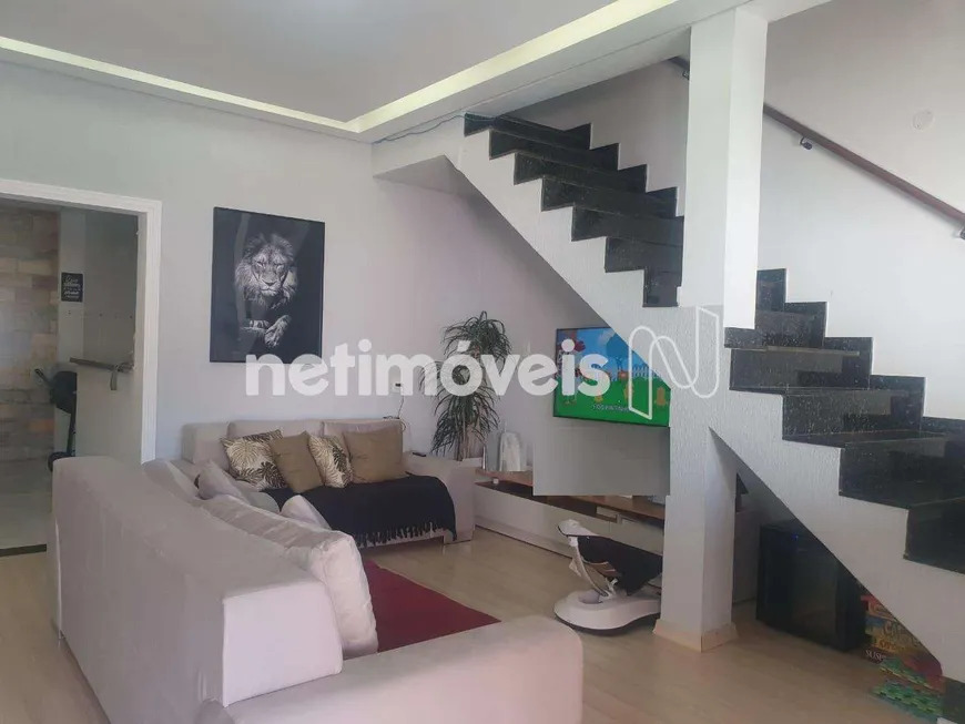 Foto 1 de Casa com 4 Quartos à venda, 450m² em São Geraldo, Belo Horizonte