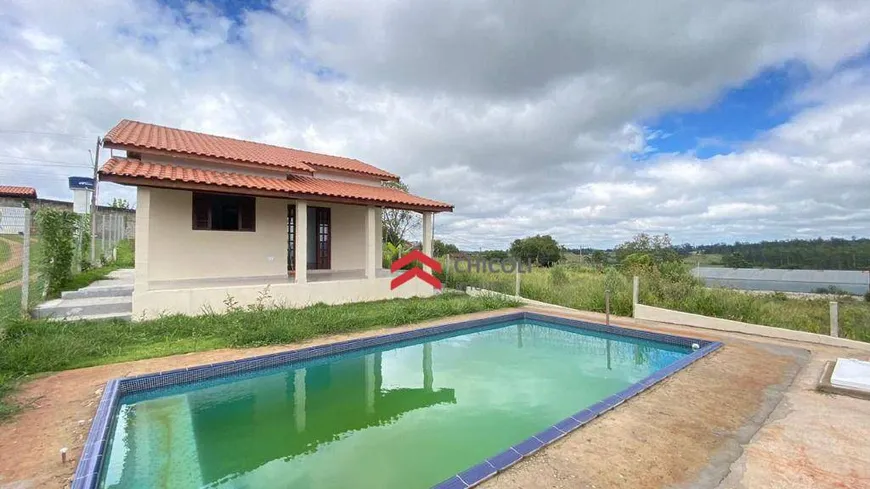 Foto 1 de Fazenda/Sítio com 2 Quartos à venda, 120m² em Chácara Tropical Caucaia do Alto, Cotia