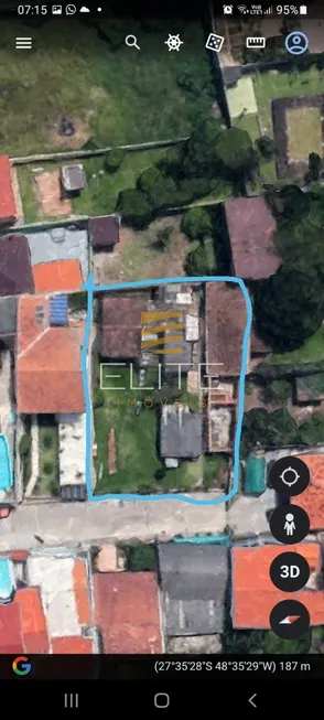 Foto 1 de Lote/Terreno à venda, 667m² em Capoeiras, Florianópolis
