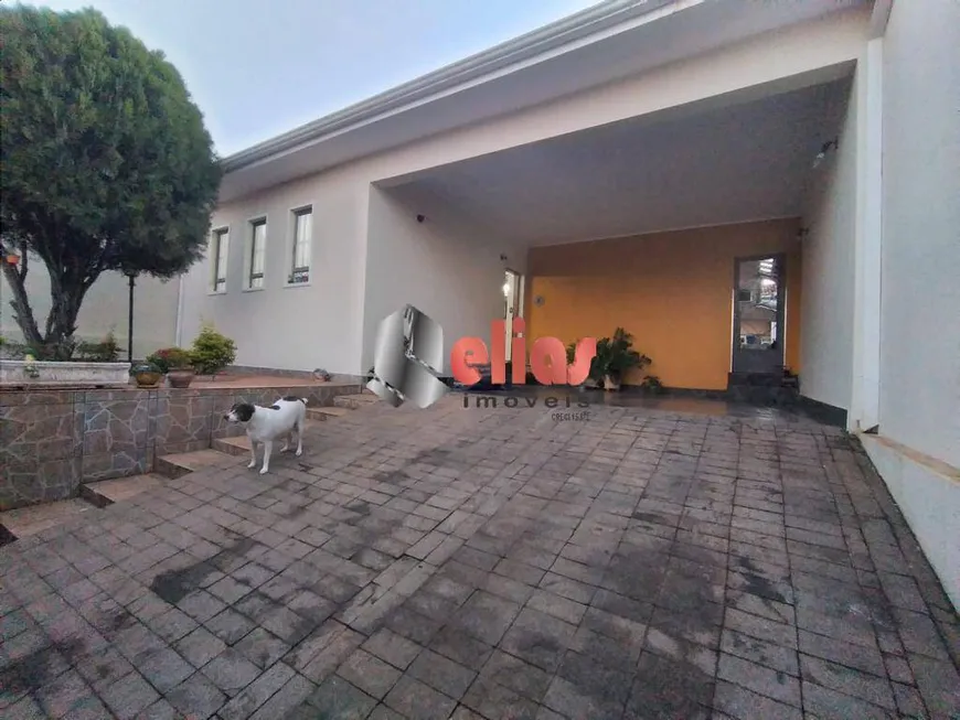 Foto 1 de Casa com 3 Quartos à venda, 242m² em Vila Lemos, Bauru
