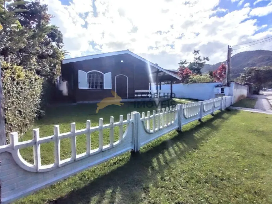 Foto 1 de Casa com 3 Quartos à venda, 138m² em Praia da Enseada, Ubatuba