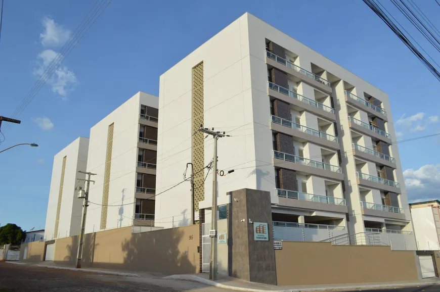 Foto 1 de Apartamento com 3 Quartos para alugar, 75m² em Lagoa Seca, Juazeiro do Norte