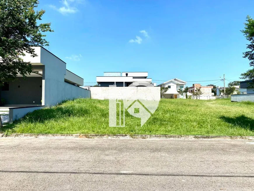 Foto 1 de Lote/Terreno à venda, 300m² em Condominio Terras do Vale, Caçapava