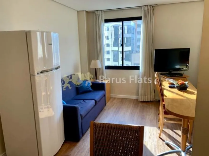 Foto 1 de Flat com 2 Quartos à venda, 45m² em Moema, São Paulo