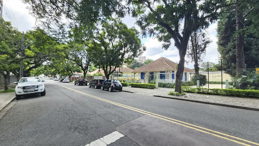 Foto 1 de Casa com 3 Quartos para alugar, 119m² em Cristo Rei, Curitiba