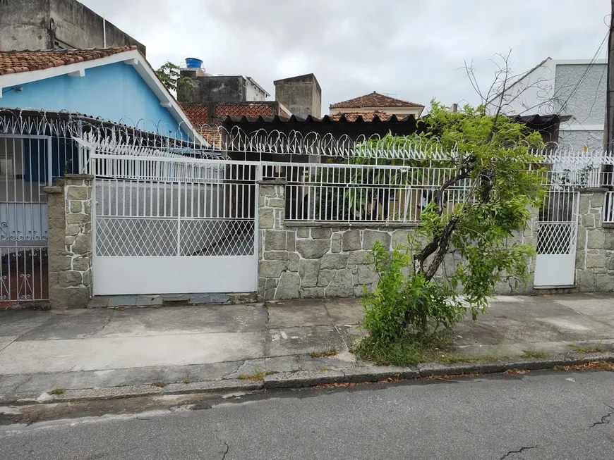 Foto 1 de Casa com 2 Quartos à venda, 180m² em Méier, Rio de Janeiro