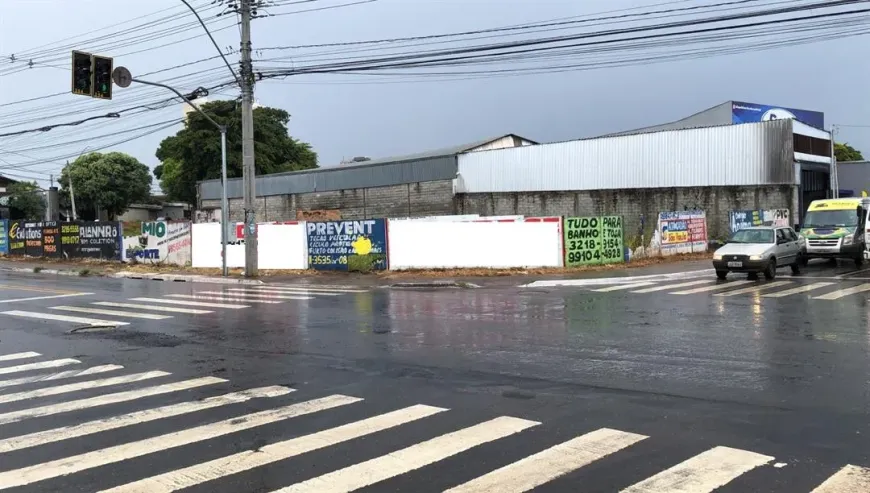 Foto 1 de Lote/Terreno à venda, 1370m² em Aeroviário, Goiânia