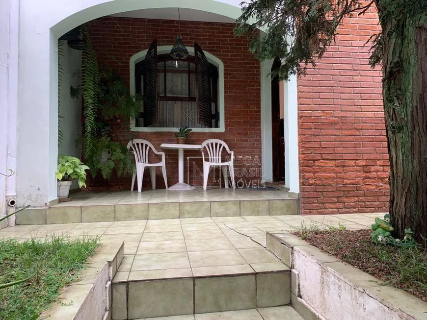Foto 1 de Casa com 3 Quartos à venda, 234m² em Vila Brasílio Machado, São Paulo