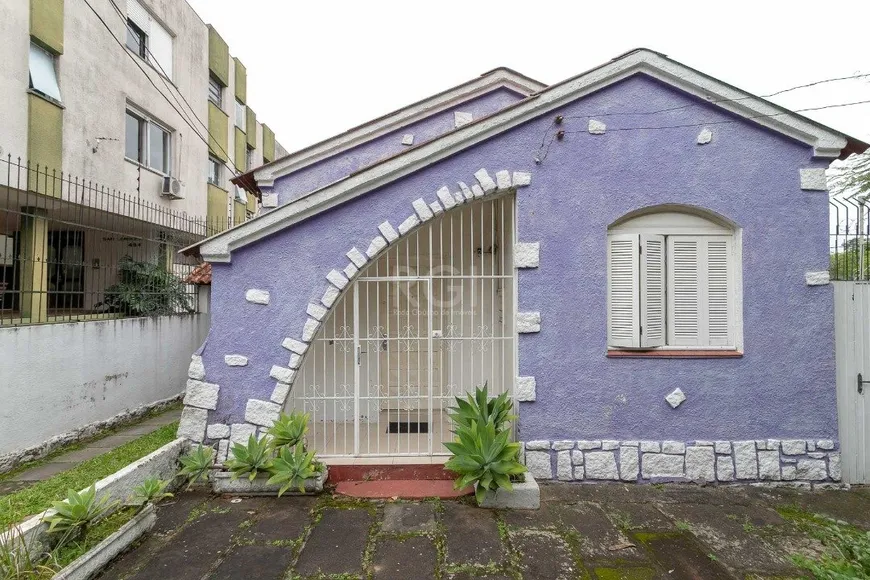 Foto 1 de Casa com 5 Quartos à venda, 375m² em Petrópolis, Porto Alegre