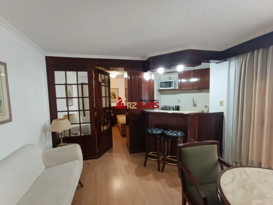 Foto 1 de Flat com 1 Quarto à venda, 40m² em Higienópolis, São Paulo