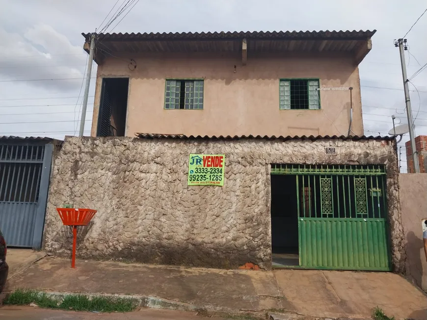 Foto 1 de Casa com 5 Quartos à venda, 200m² em Samambaia Norte, Brasília