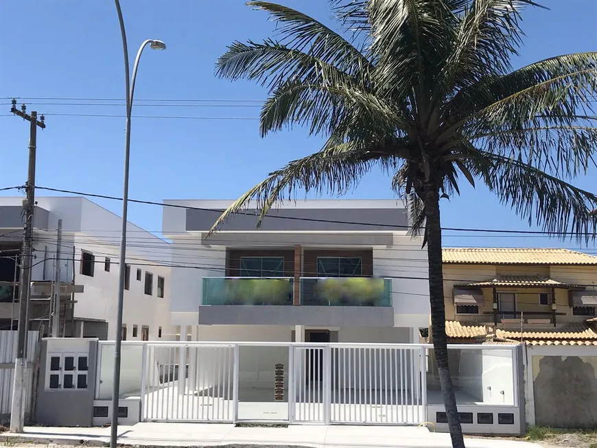 Foto 1 de Casa de Condomínio com 2 Quartos à venda, 72m² em Praia Do Foguete, Cabo Frio