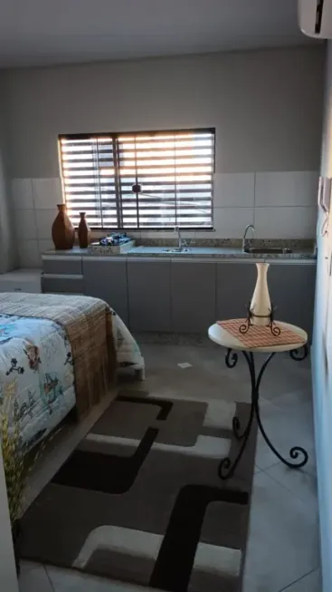 Foto 1 de Apartamento com 1 Quarto para alugar, 16m² em Centro, Ponta Grossa