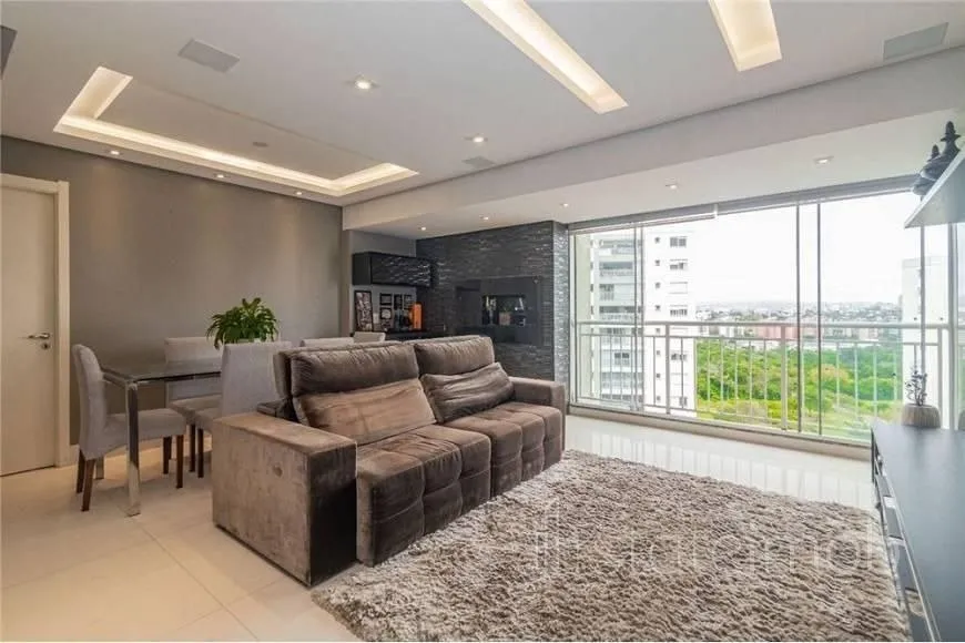 Foto 1 de Apartamento com 2 Quartos à venda, 102m² em Jardim Europa, Porto Alegre