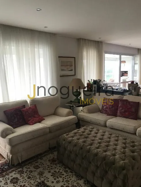 Foto 1 de Apartamento com 4 Quartos à venda, 266m² em Jardim Marajoara, São Paulo