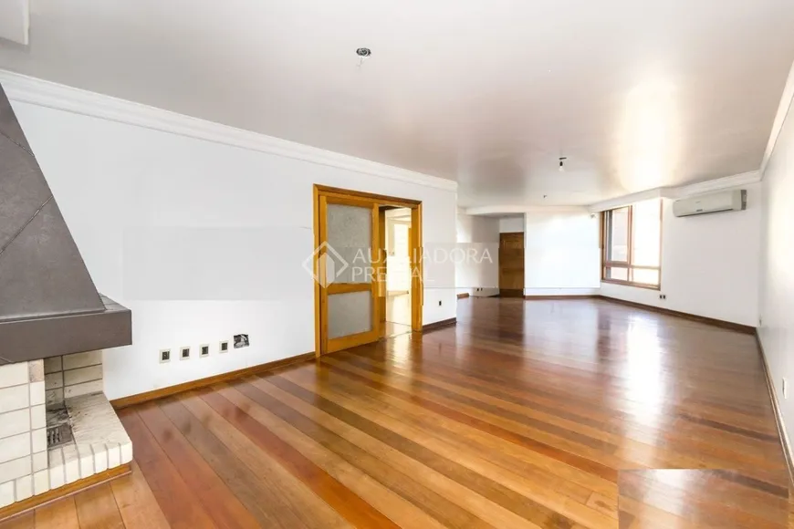 Foto 1 de Apartamento com 3 Quartos à venda, 139m² em Menino Deus, Porto Alegre