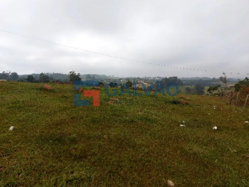 Foto 1 de Fazenda/Sítio com 2 Quartos à venda, 200m² em MATO DENTRO, Jundiaí