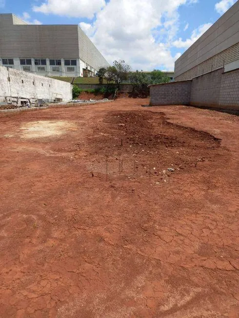 Foto 1 de Lote/Terreno à venda, 3540m² em Iporanga, Sorocaba