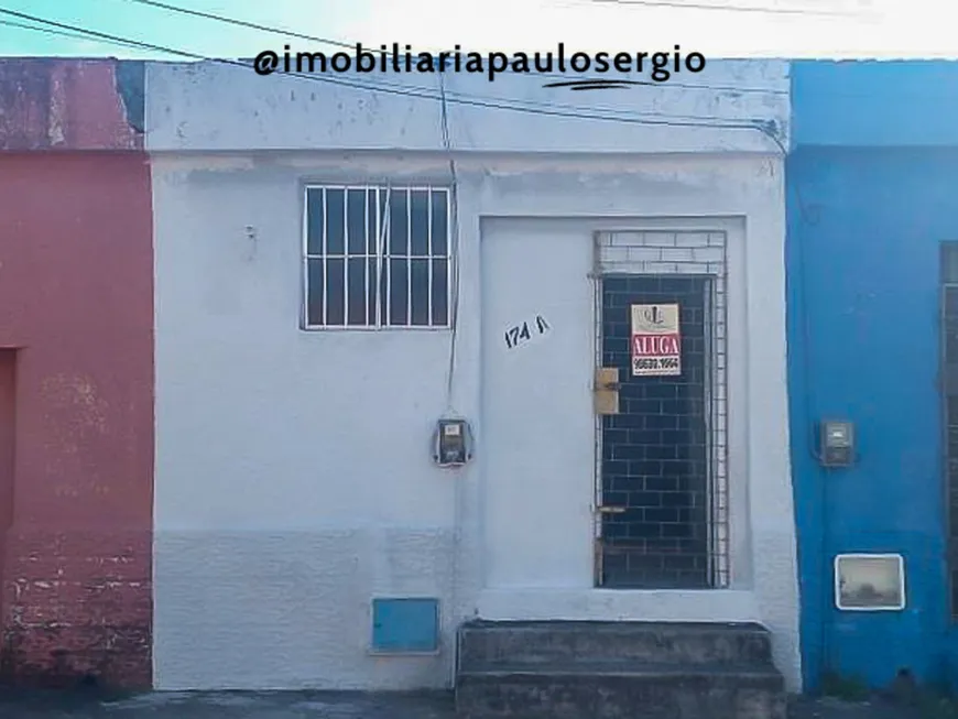 Foto 1 de Casa com 2 Quartos para alugar, 70m² em Antônio Bezerra, Fortaleza