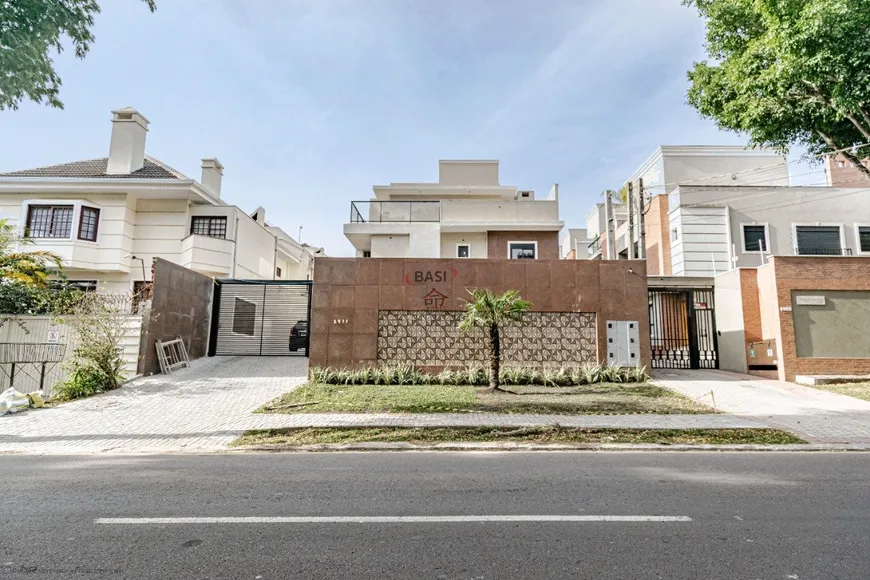 Foto 1 de Casa de Condomínio com 3 Quartos à venda, 203m² em Bacacheri, Curitiba