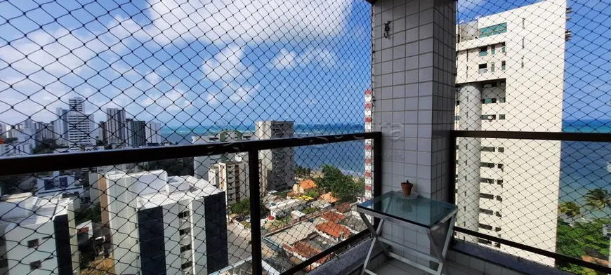 Foto 1 de Apartamento com 3 Quartos à venda, 84m² em Candeias, Jaboatão dos Guararapes